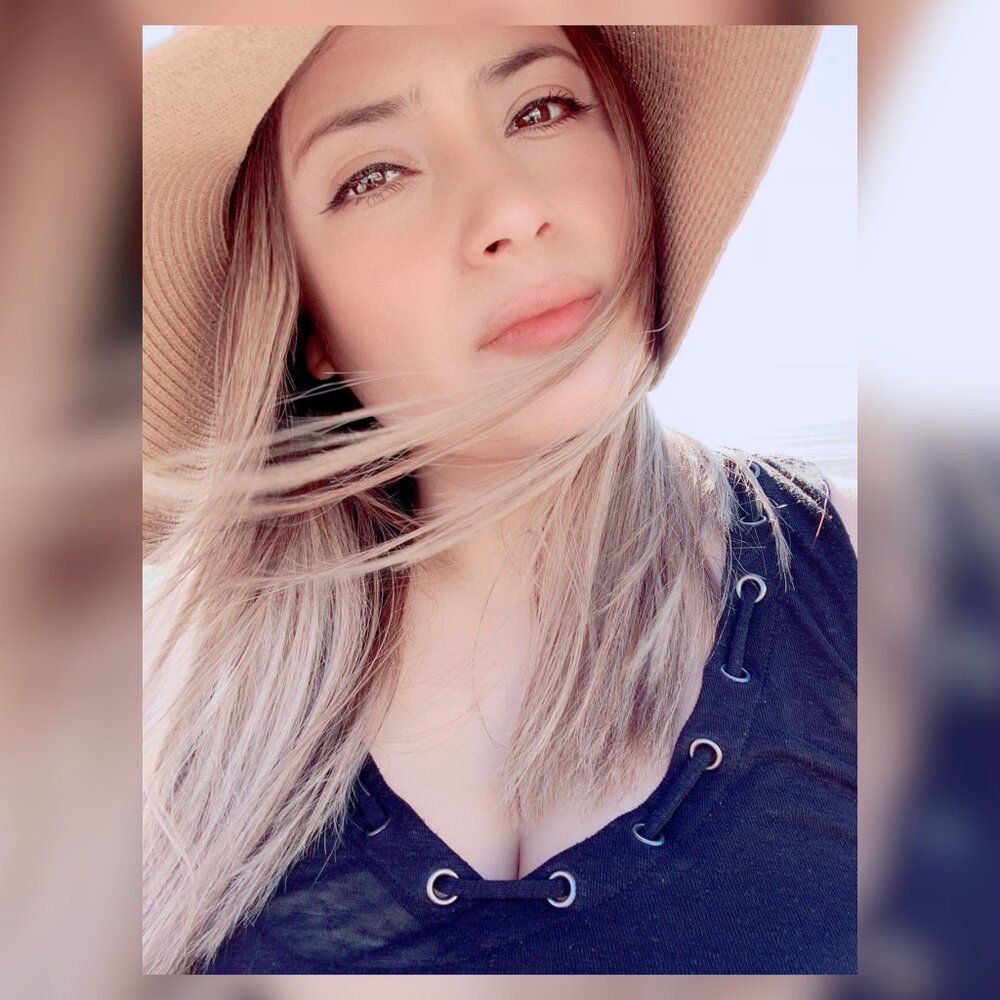 Meet your Posher, Rita